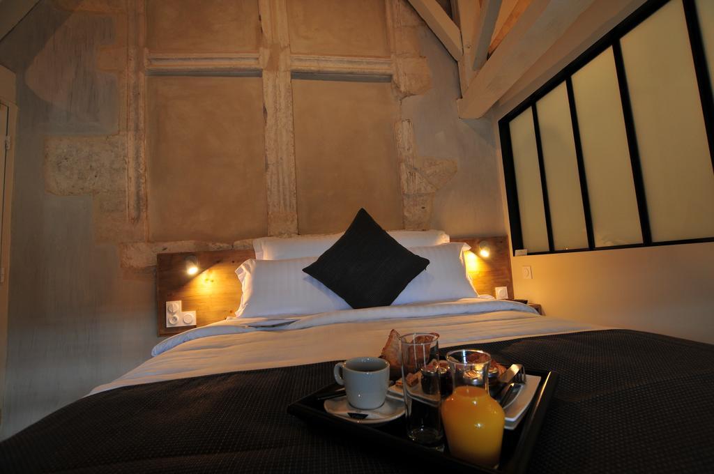 Hotel Sy-La Terrasse Vézelay Pokój zdjęcie